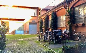 La Casa Sul Ballatoio Isola Humanitas E Alcatraz